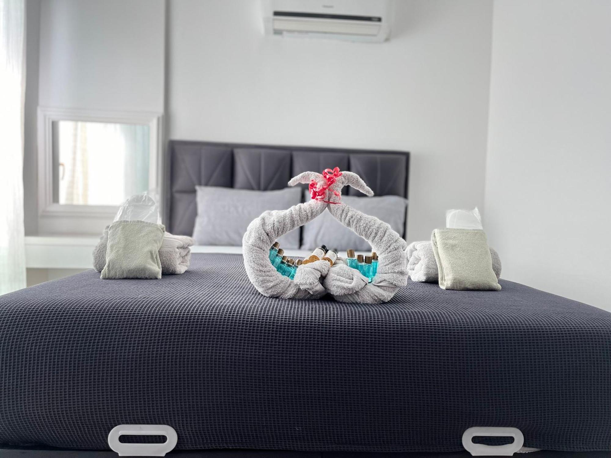 Gardenya Lara Suit Hotel 安塔利亚 外观 照片